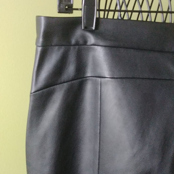 NWT, "OLSEN" BLACK PANTS, SIZE 44/ US L - Picture 8 of 13